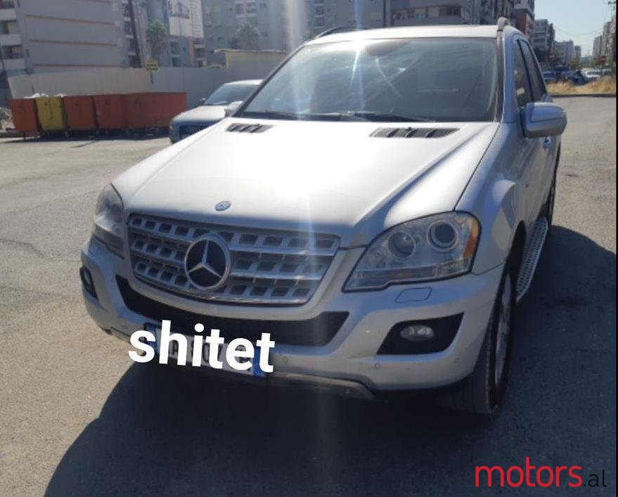 2009' Mercedes-Benz ML 280 photo #1