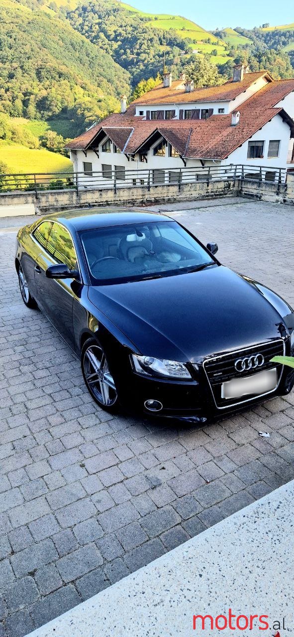 2011' Audi A5 photo #1