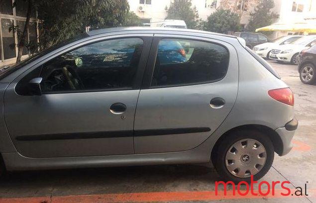 2002' Peugeot 206 photo #3
