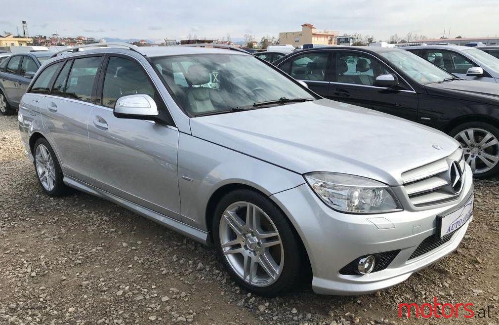 2008' Mercedes-Benz C 320 photo #1