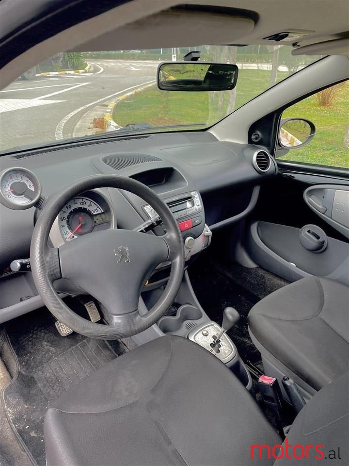 2008' Peugeot 107 photo #5