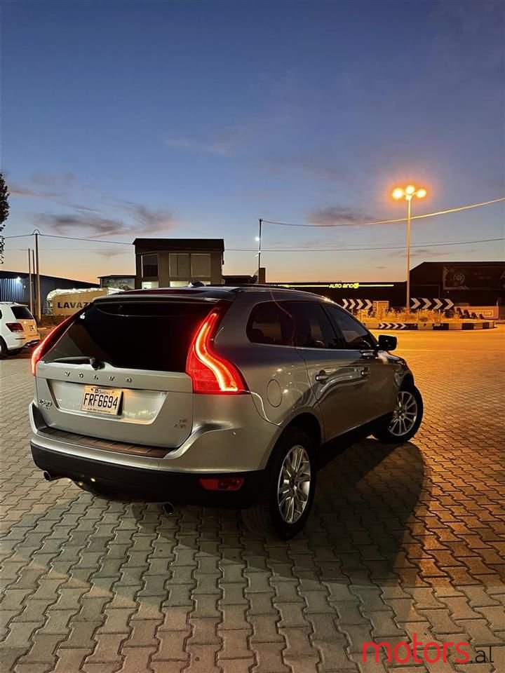 2010' Volvo Xc 60 photo #4