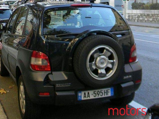 2002' Renault Megane photo #3