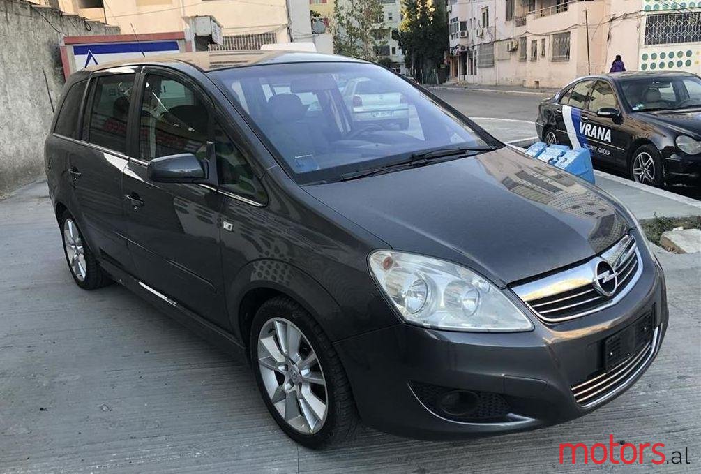 2009' Opel Zafira photo #1