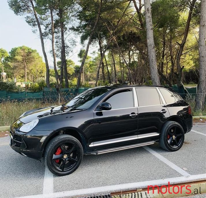 2007' Porsche Cayenne photo #1