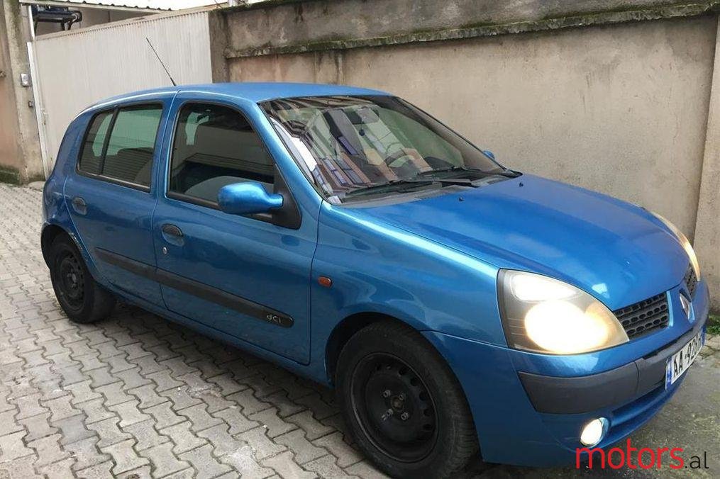 2002' Renault Clio photo #1