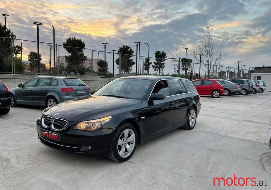 2008' BMW 525 photo #1