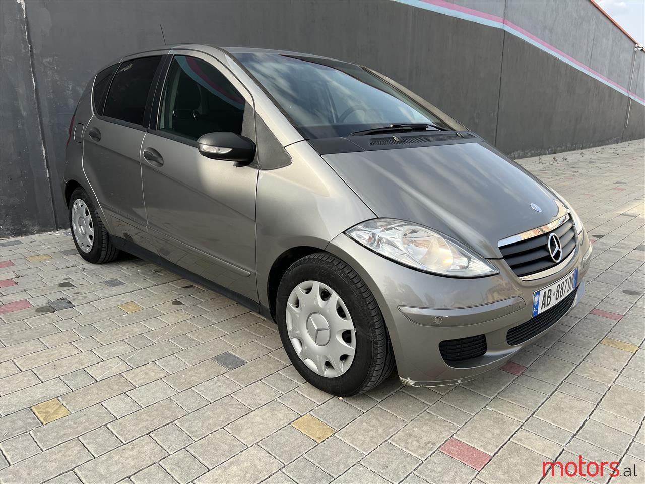 2005' Mercedes-Benz A 180 photo #1