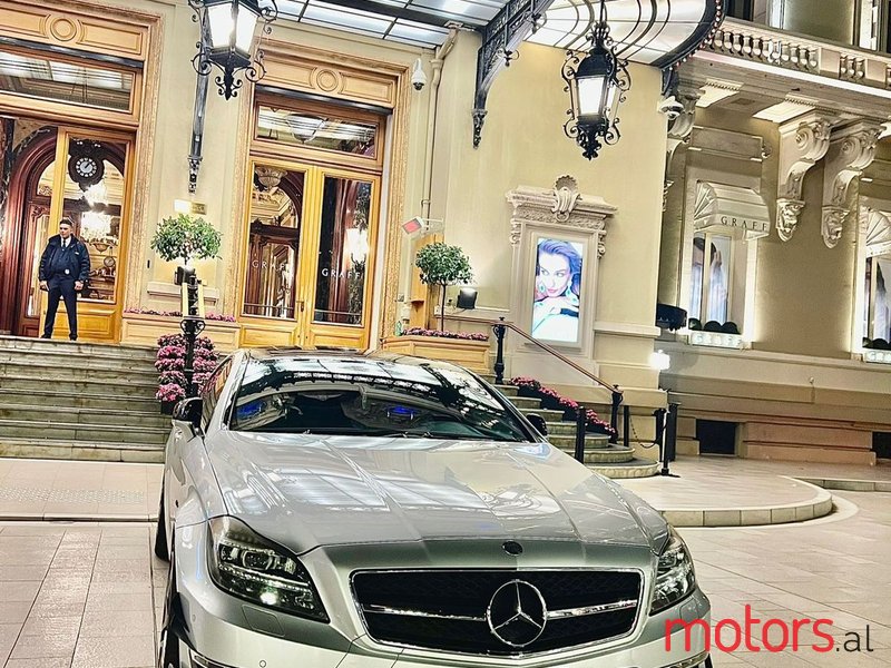 2012' Mercedes-Benz CLS 63 AMG photo #2