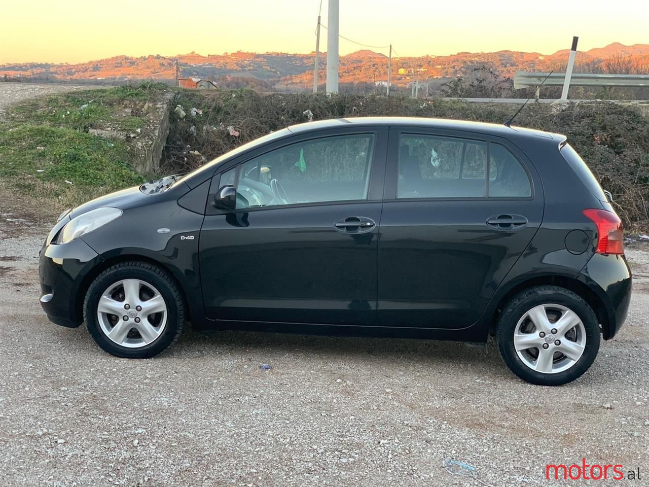 2006' Toyota Yaris photo #5