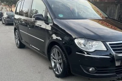 2007' Volkswagen Touran