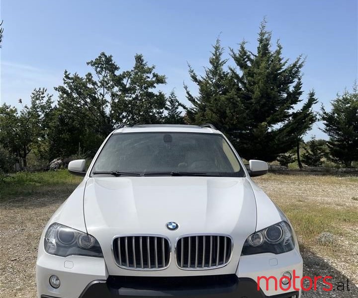 2010' BMW X5 photo #1