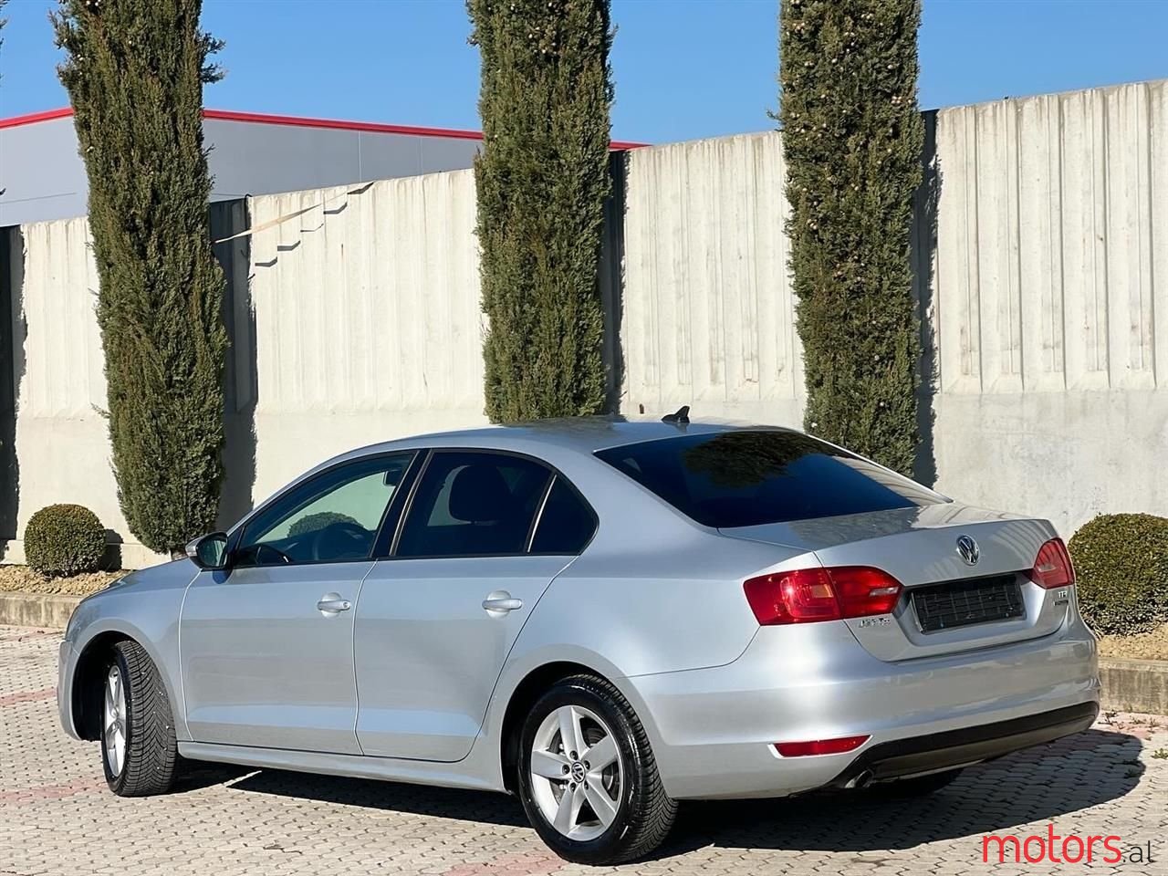 2012' Volkswagen Jetta photo #1