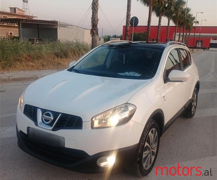 2010' Nissan Qashqai photo #1
