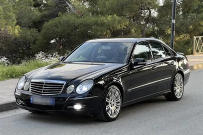 2007' Mercedes-Benz E 280