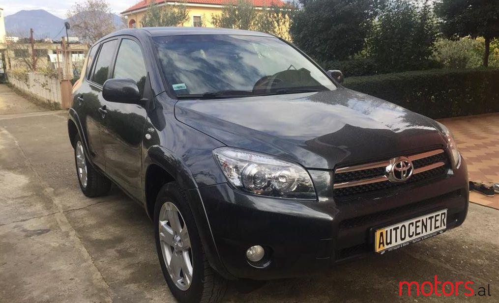 2006' Toyota RAV4 photo #3