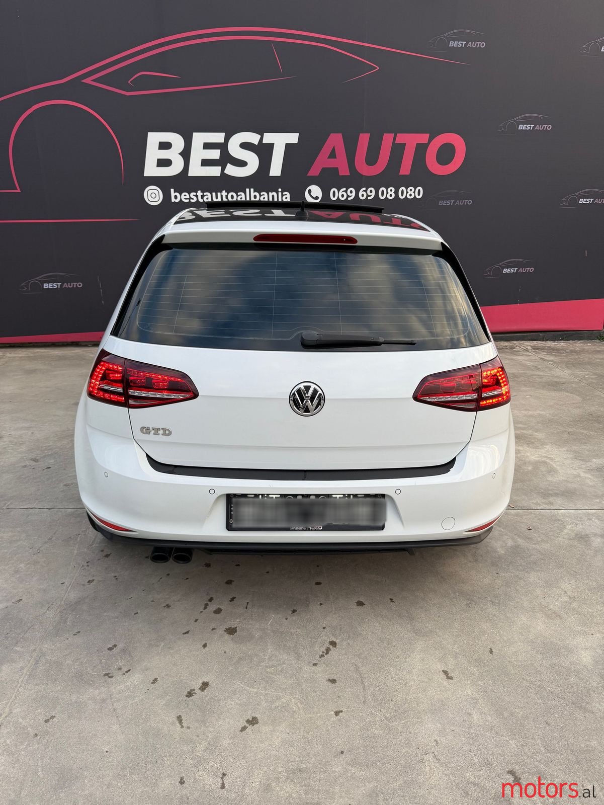 2014' Volkswagen Golf photo #2