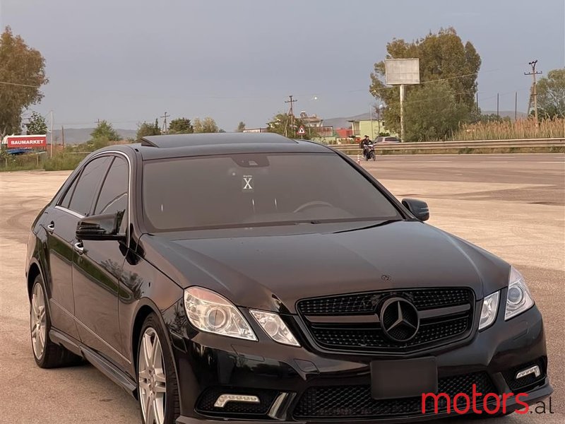 2010' Mercedes-Benz E 350 photo #1