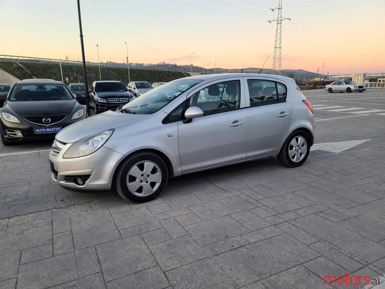 2009' Opel Corsa photo #3