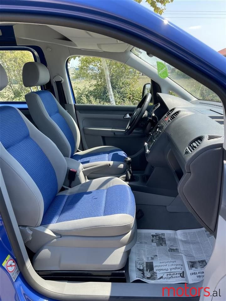 2006' Volkswagen Caddy photo #6