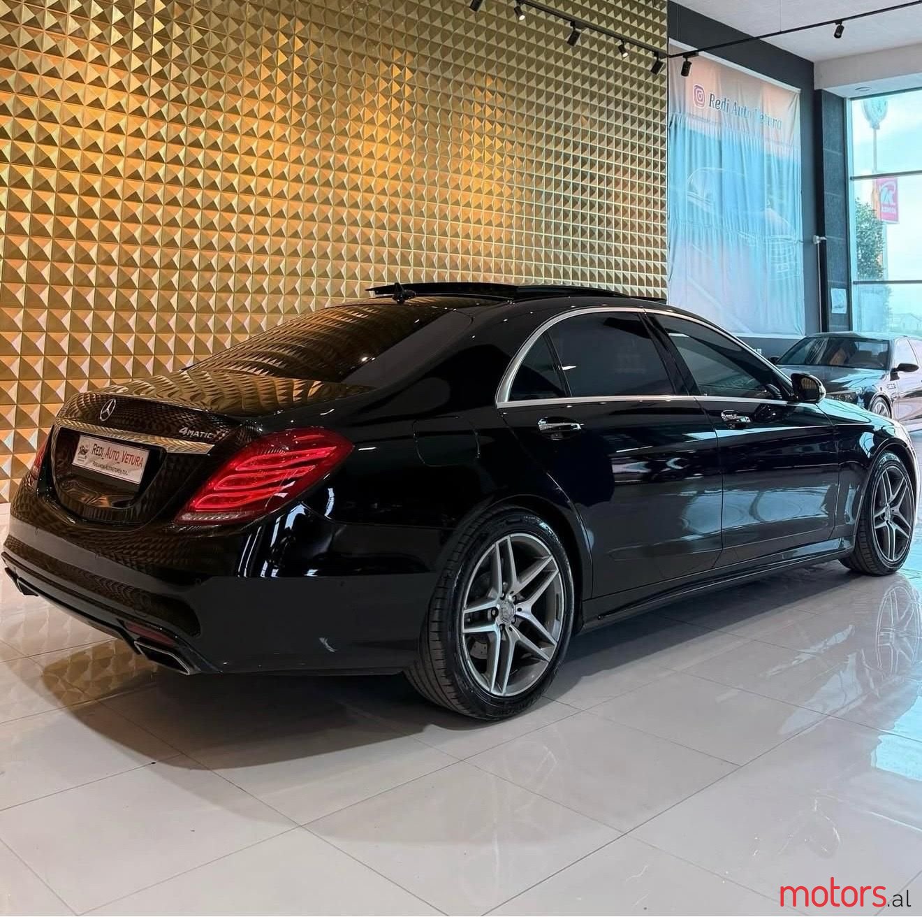 2014' Mercedes-Benz S 550 photo #3
