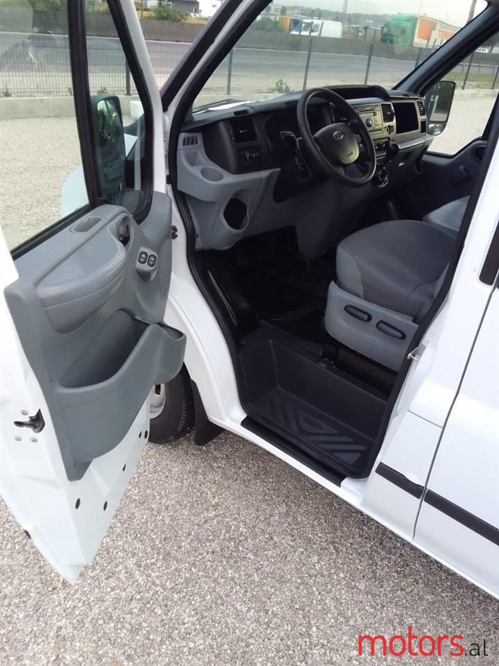 2011' Ford Transit photo #3