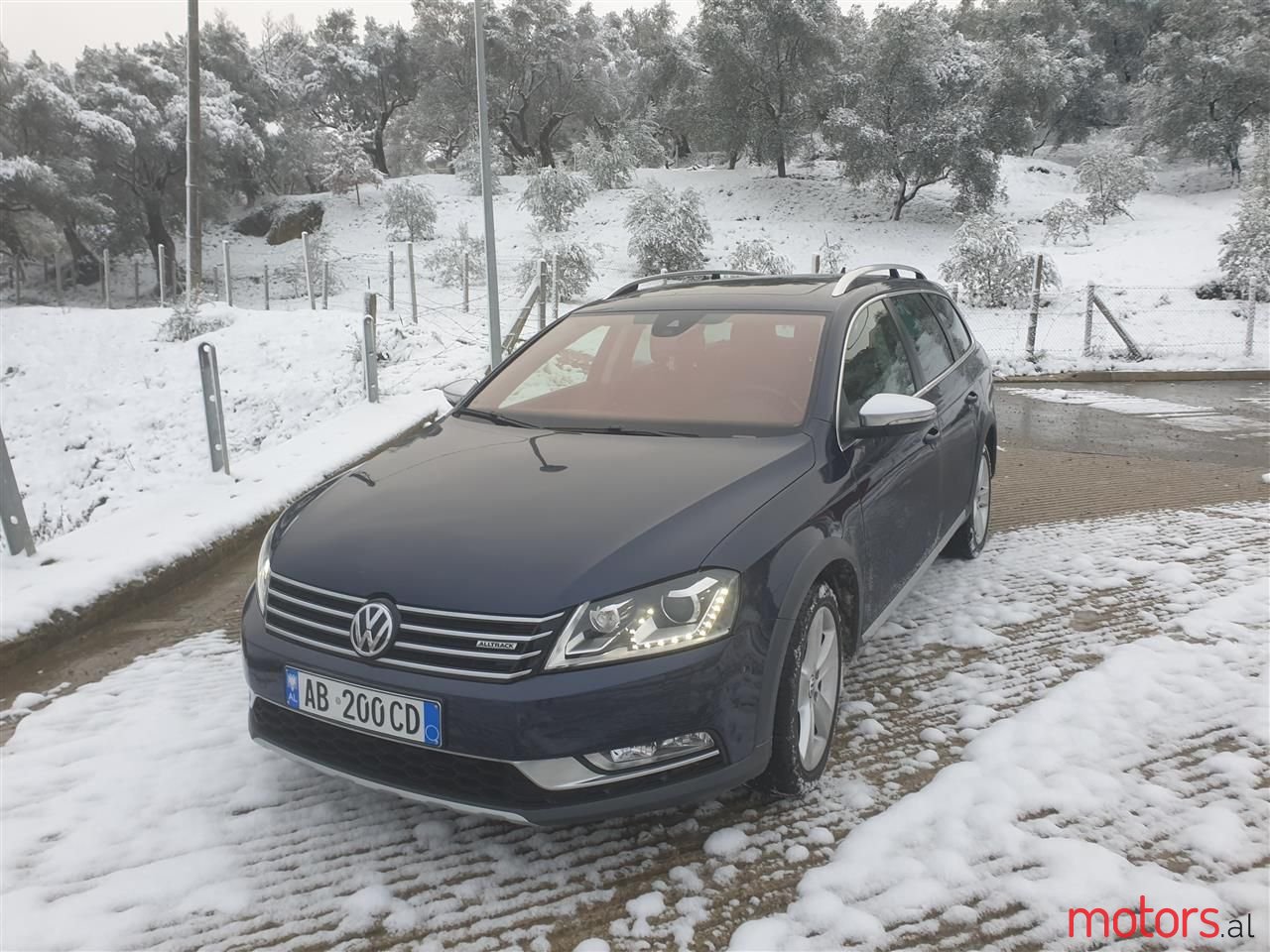 2014' Volkswagen Passat photo #1
