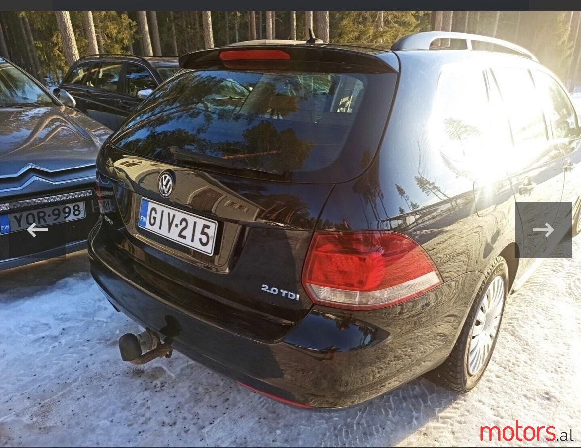 2010' Volkswagen Golf photo #4