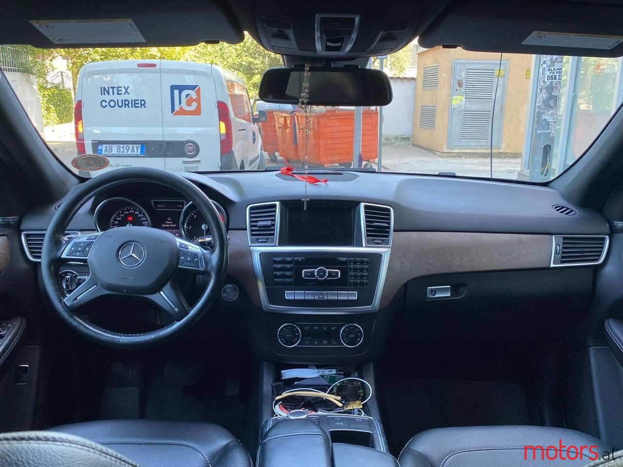 2015' Mercedes-Benz ML 300 photo #3