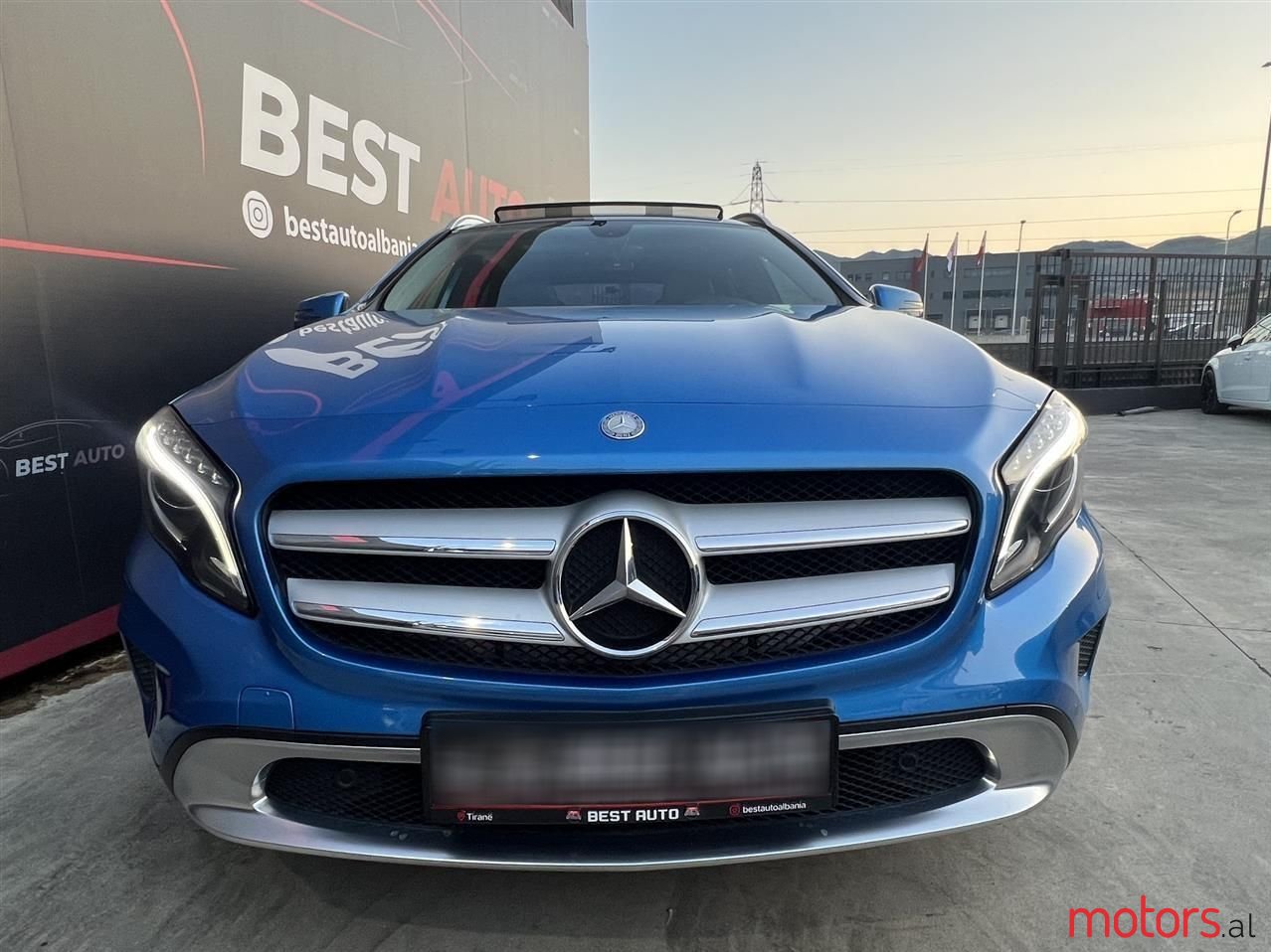 2014' Mercedes-Benz GLA 200 photo #6