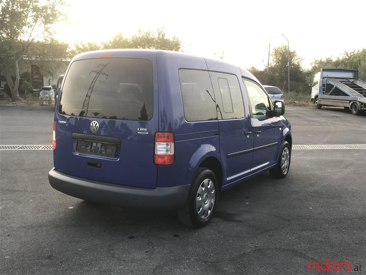 2006' Volkswagen Caddy photo #4