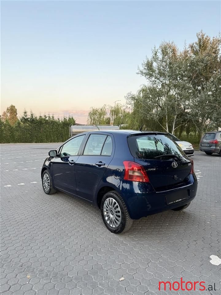 2006' Toyota Yaris photo #4