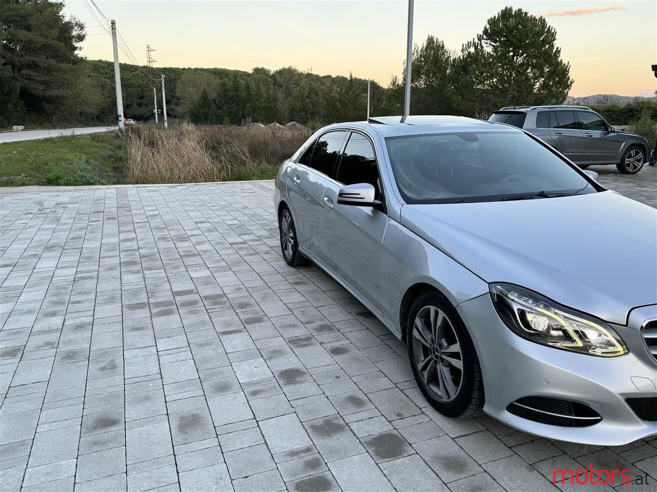 2014' Mercedes-Benz E 220 photo #3