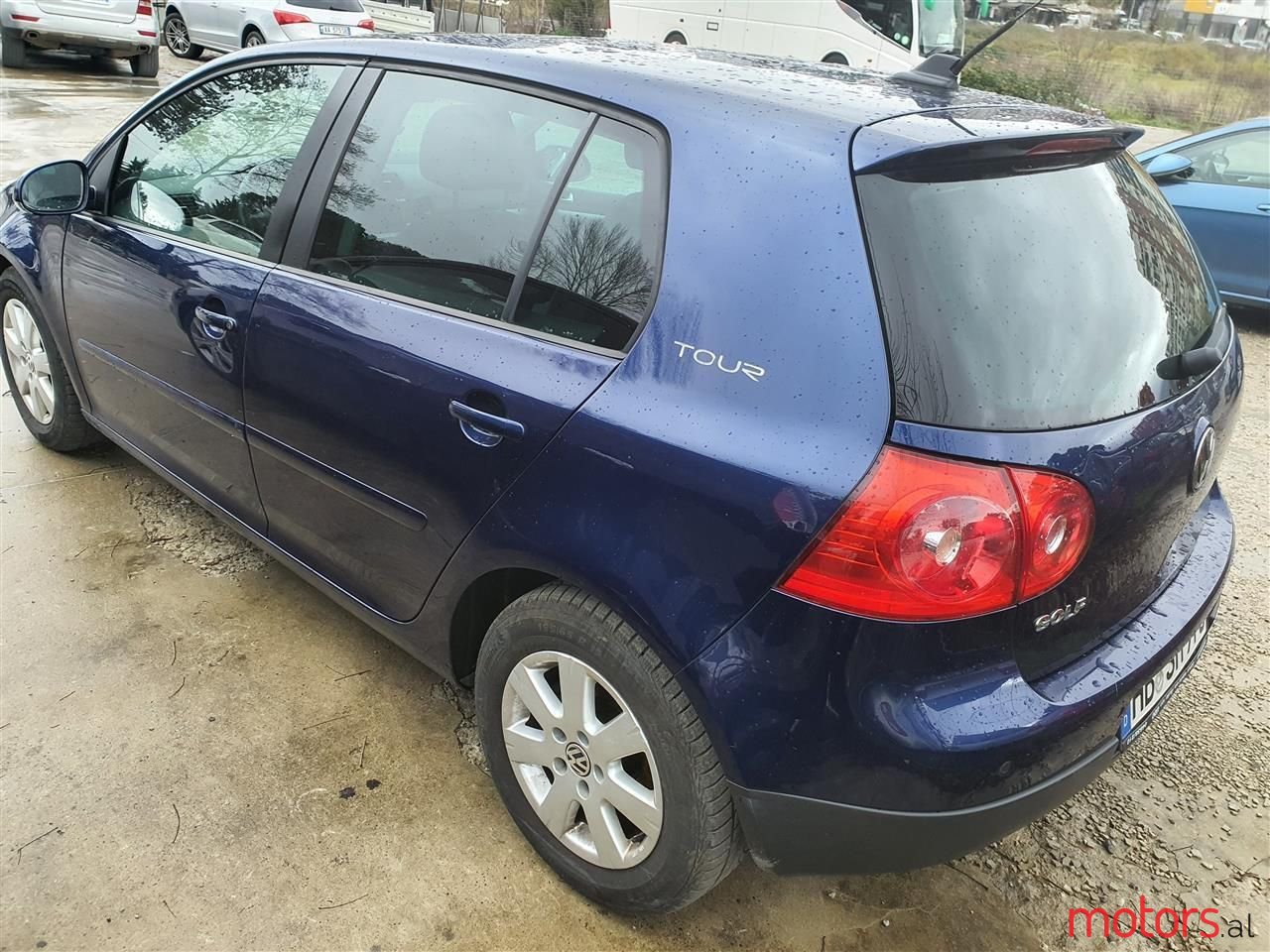2007' Volkswagen Golf photo #4