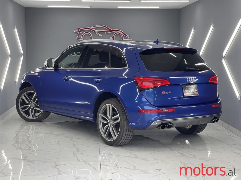 2016' Audi SQ5 photo #4