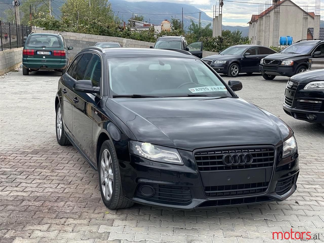 2010' Audi A4 photo #3