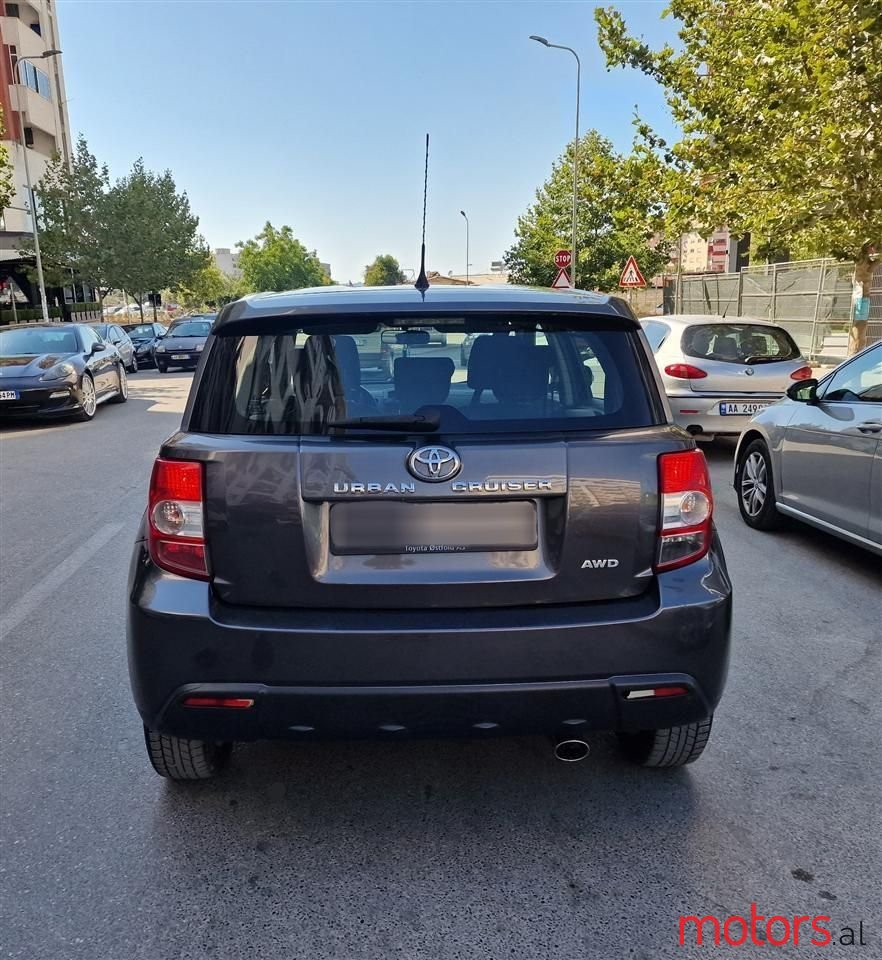 2011' Toyota Urban Cruiser photo #4