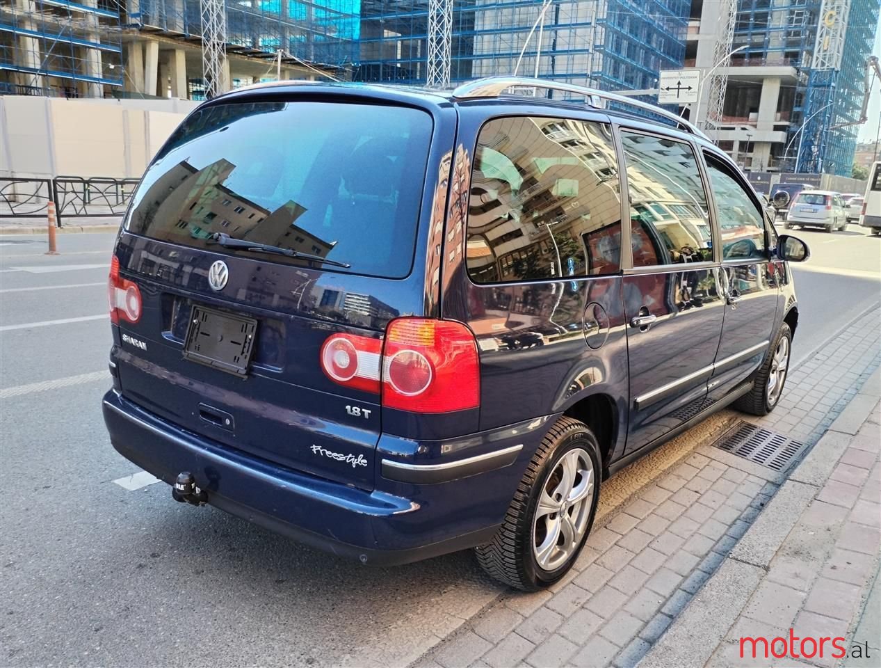 2007' Volkswagen Sharan photo #4