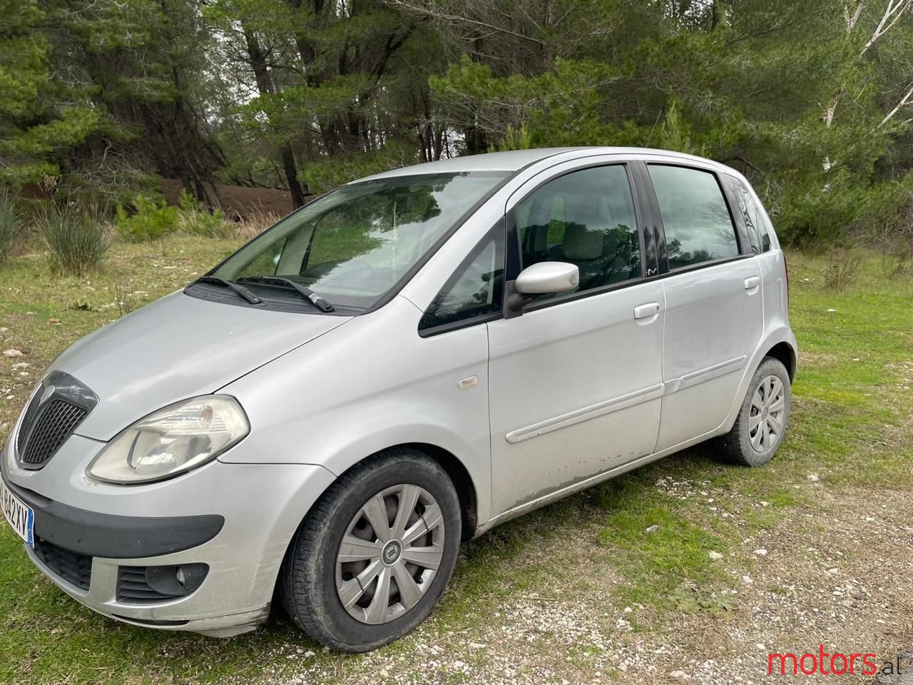2006' Lancia Musa photo #2
