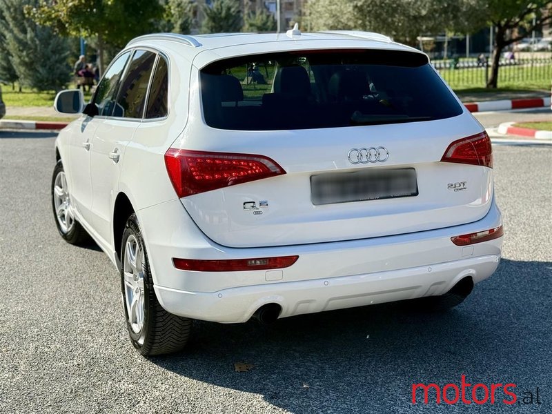 2011' Audi Q5 photo #2