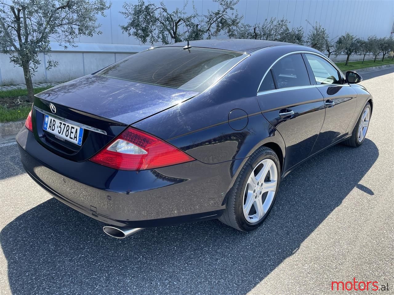 2007' Mercedes-Benz 320 photo #3