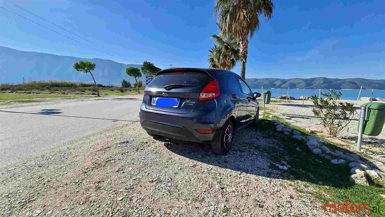 2009' Ford Fiesta photo #3