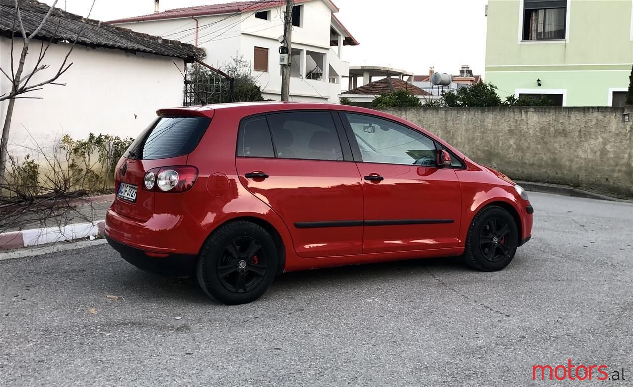 2005' Volkswagen Golf Plus photo #3