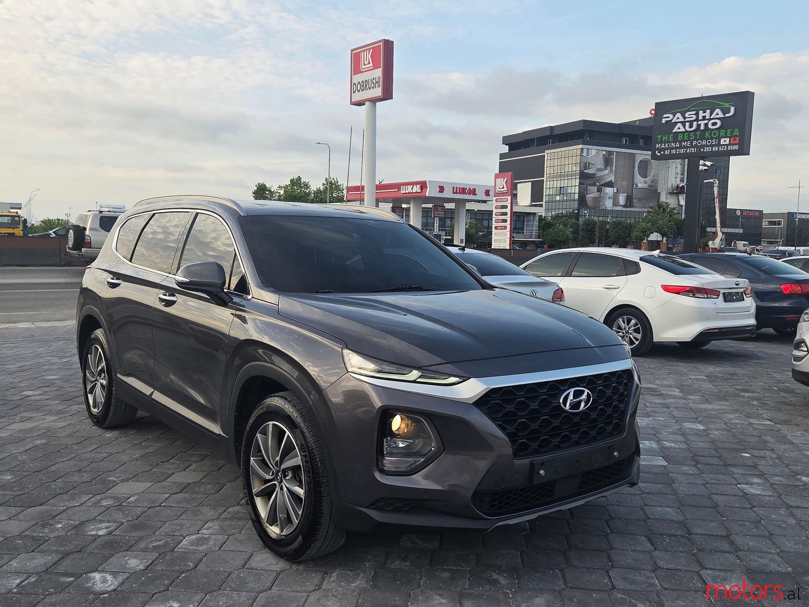 2019' Hyundai Santa Fe photo #1