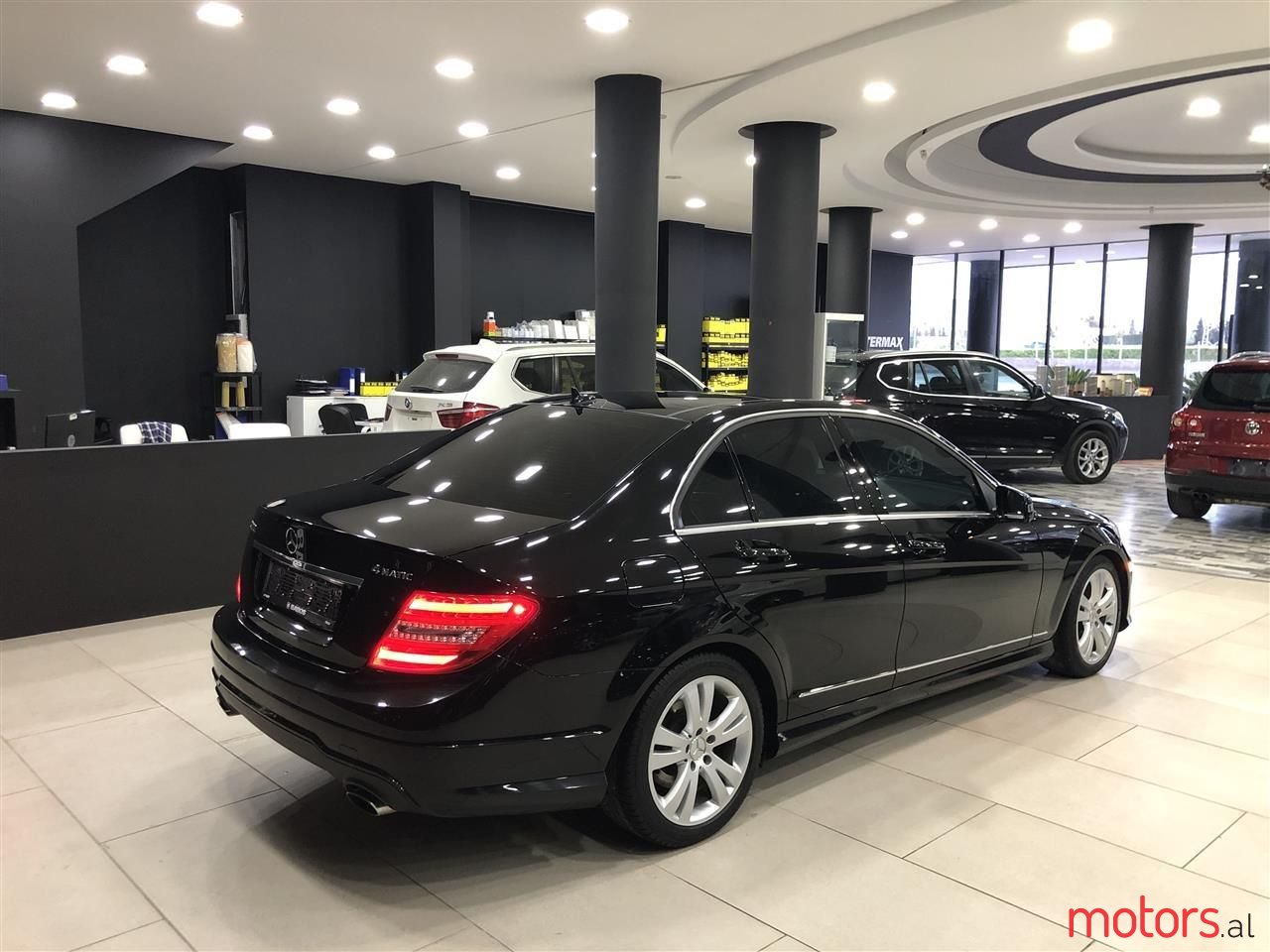 2012' Mercedes-Benz C 300 photo #2