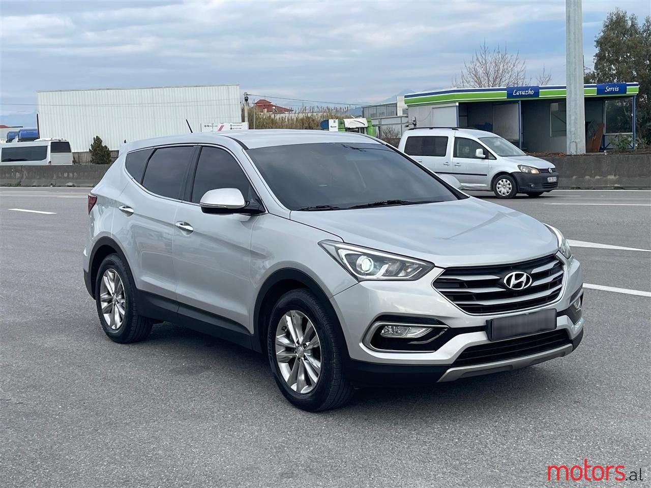 2016' Hyundai Santa Fe photo #1