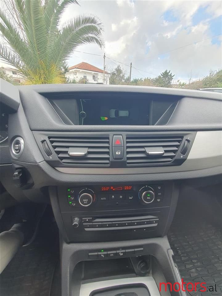 2011' BMW 120 photo #3