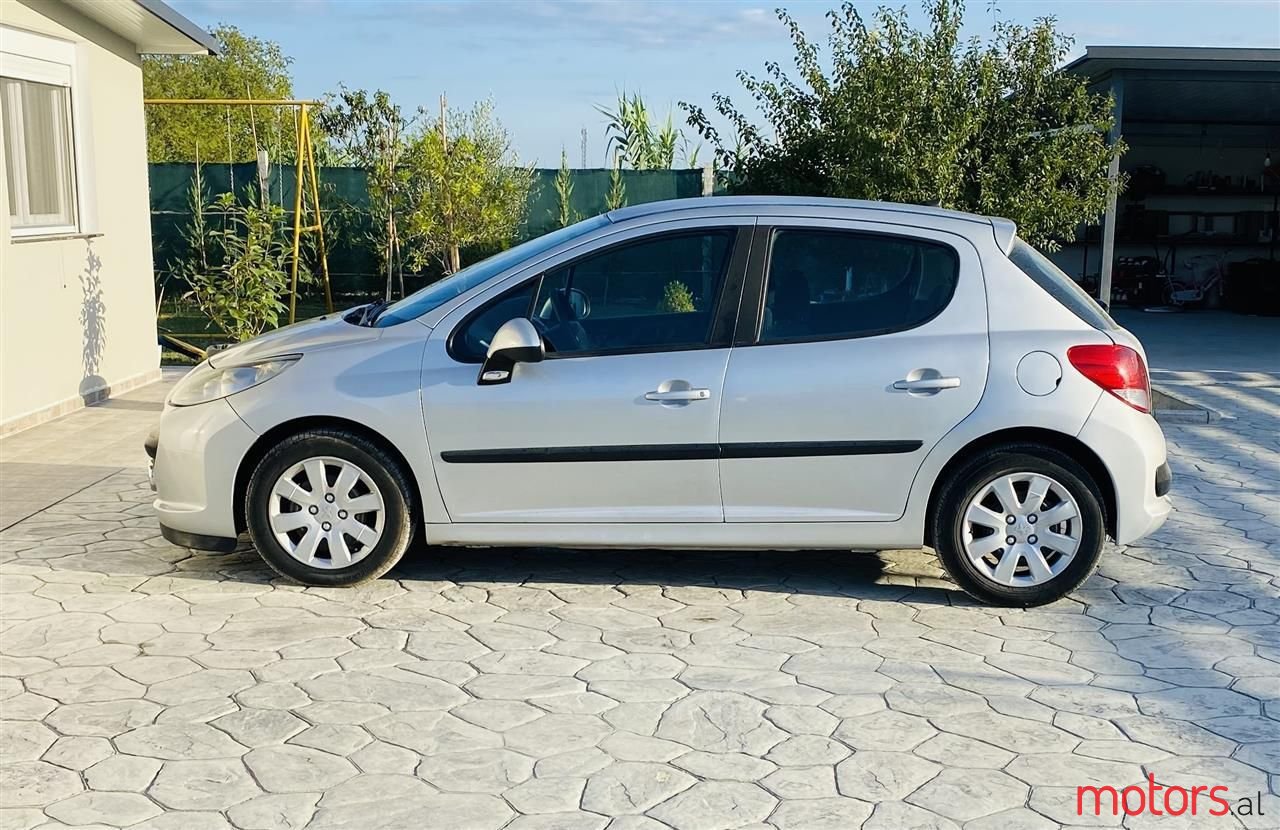 2007' Peugeot 207 photo #4
