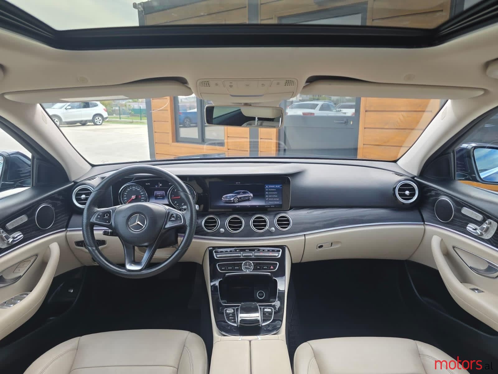 2016' Mercedes-Benz E 220 photo #6