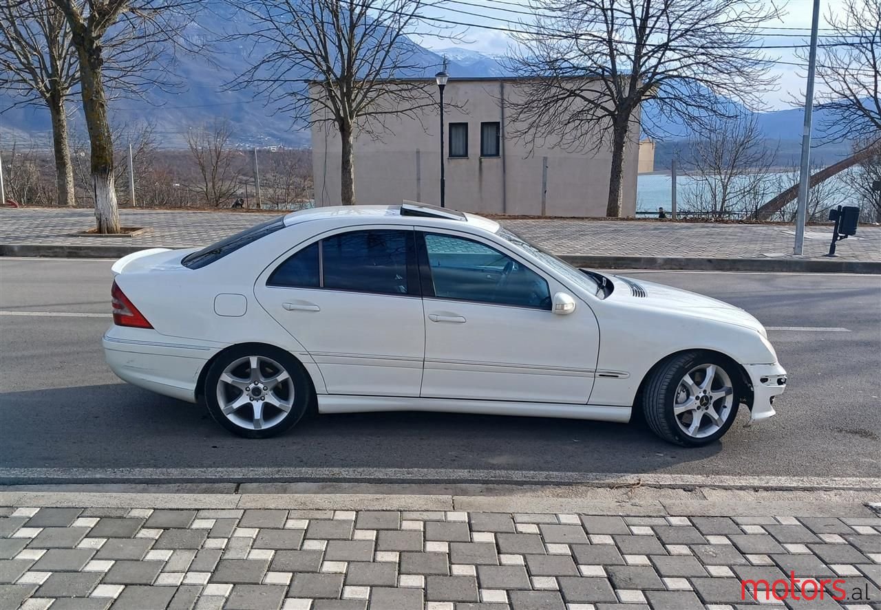 2007' Mercedes-Benz C 230 photo #5